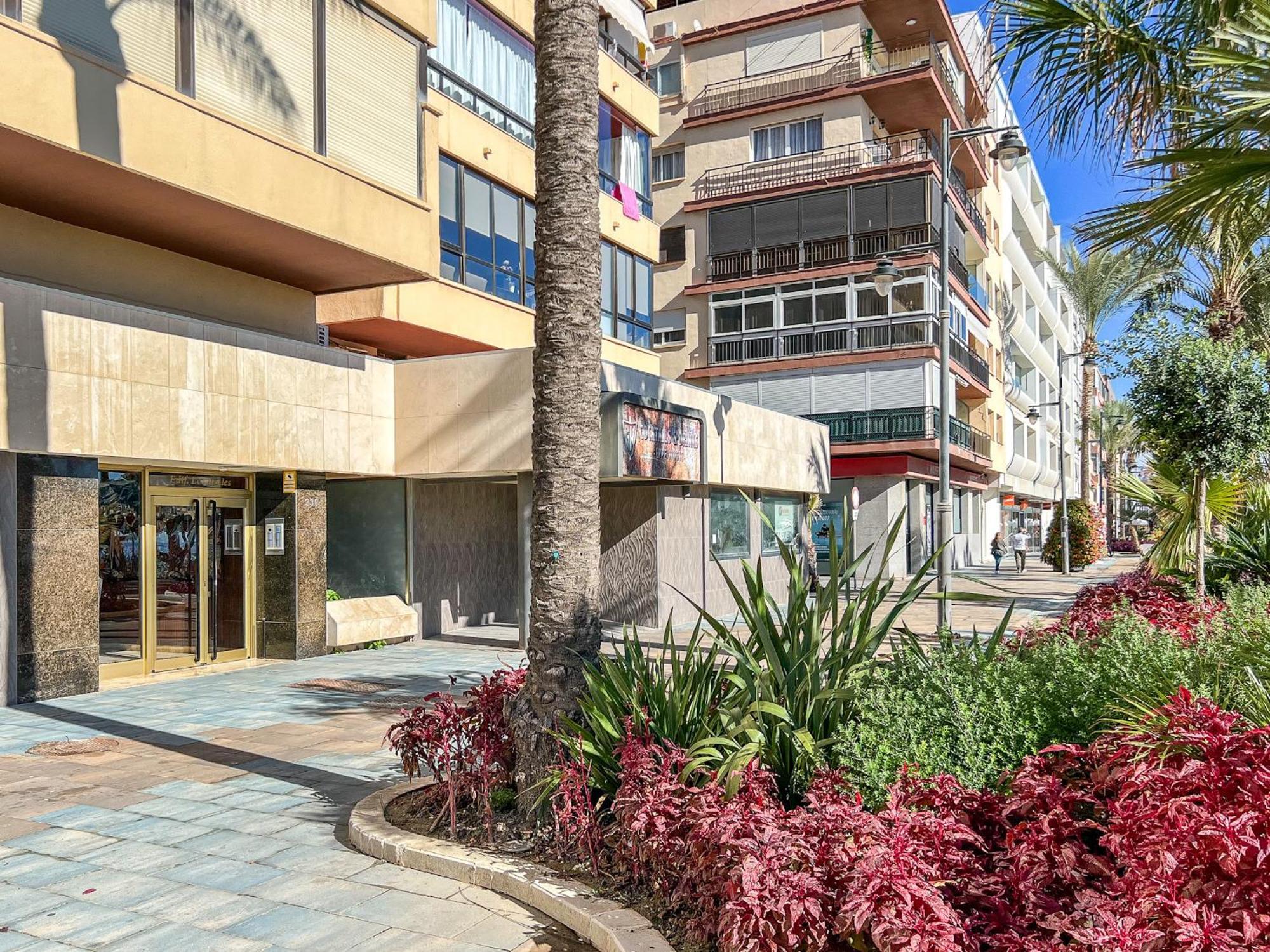 Hanami Avenida De Espana Estepona Exterior photo